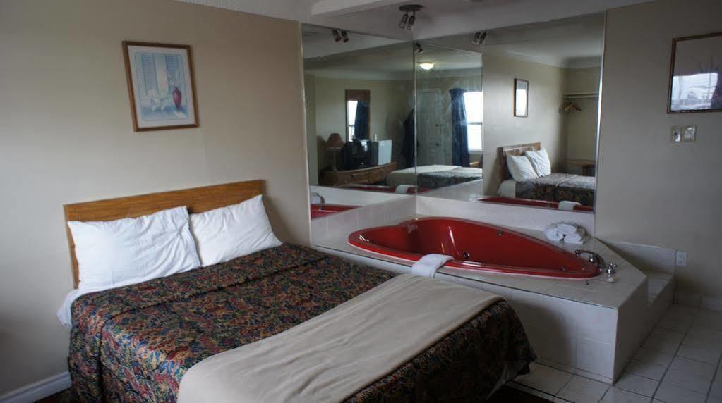 Hotel Downtown 2*
